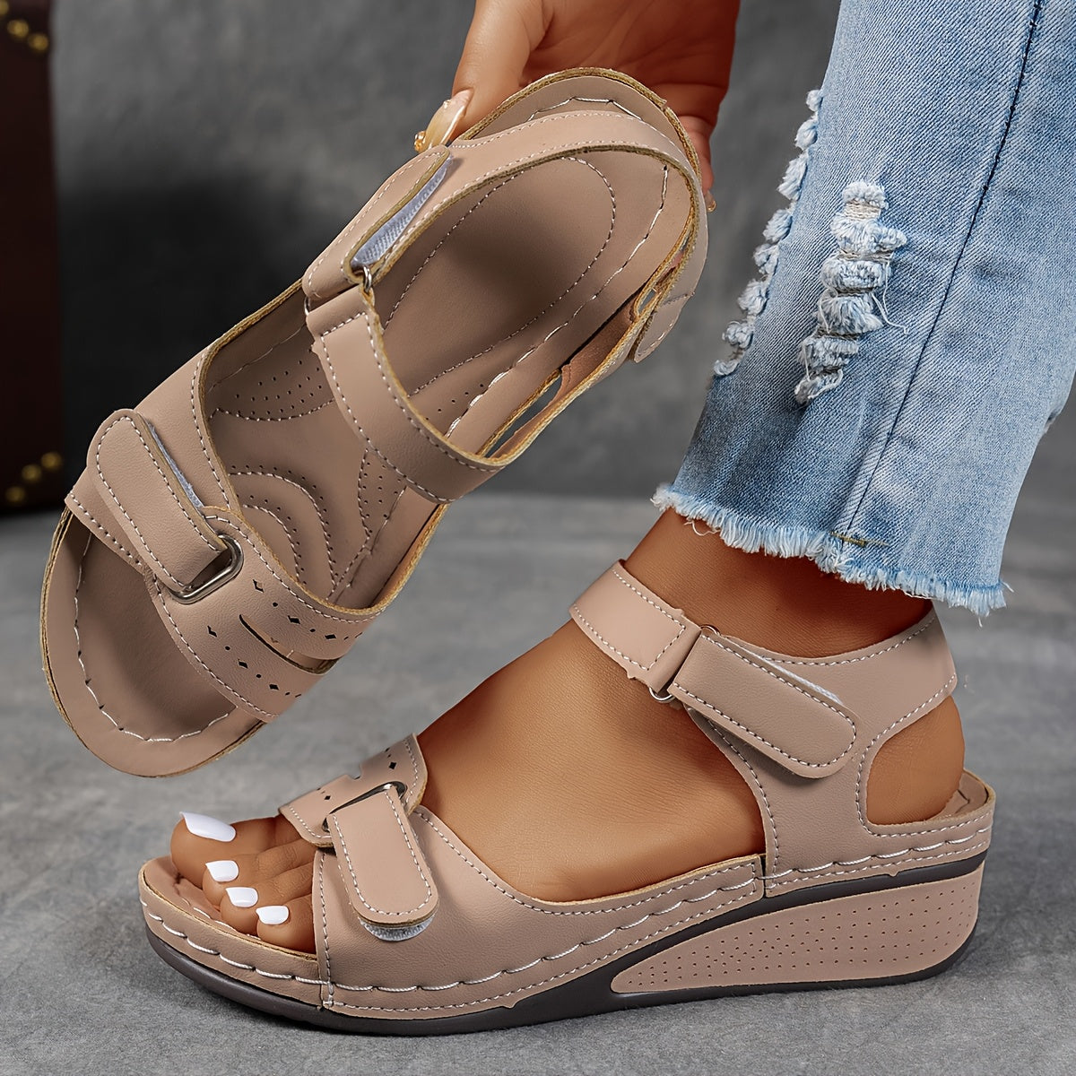 Beige / 35